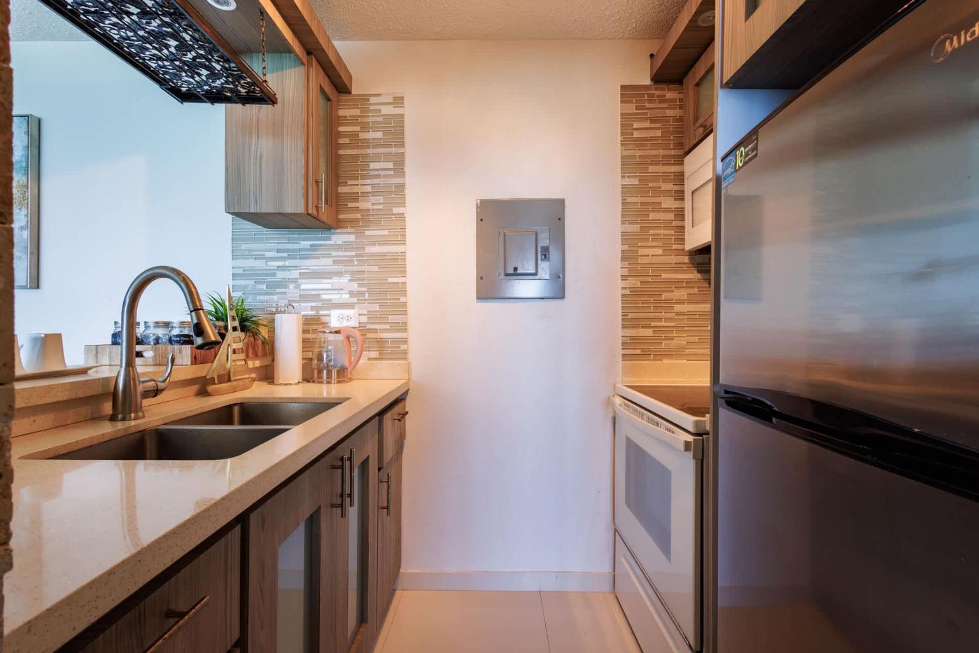 Steps From Foxwoods Casino- Beachfront With Pools Apartment San Juan