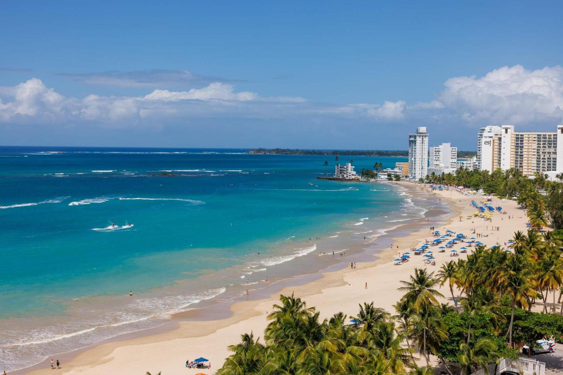 Steps From Foxwoods Casino- Beachfront With Pools * San Juan
