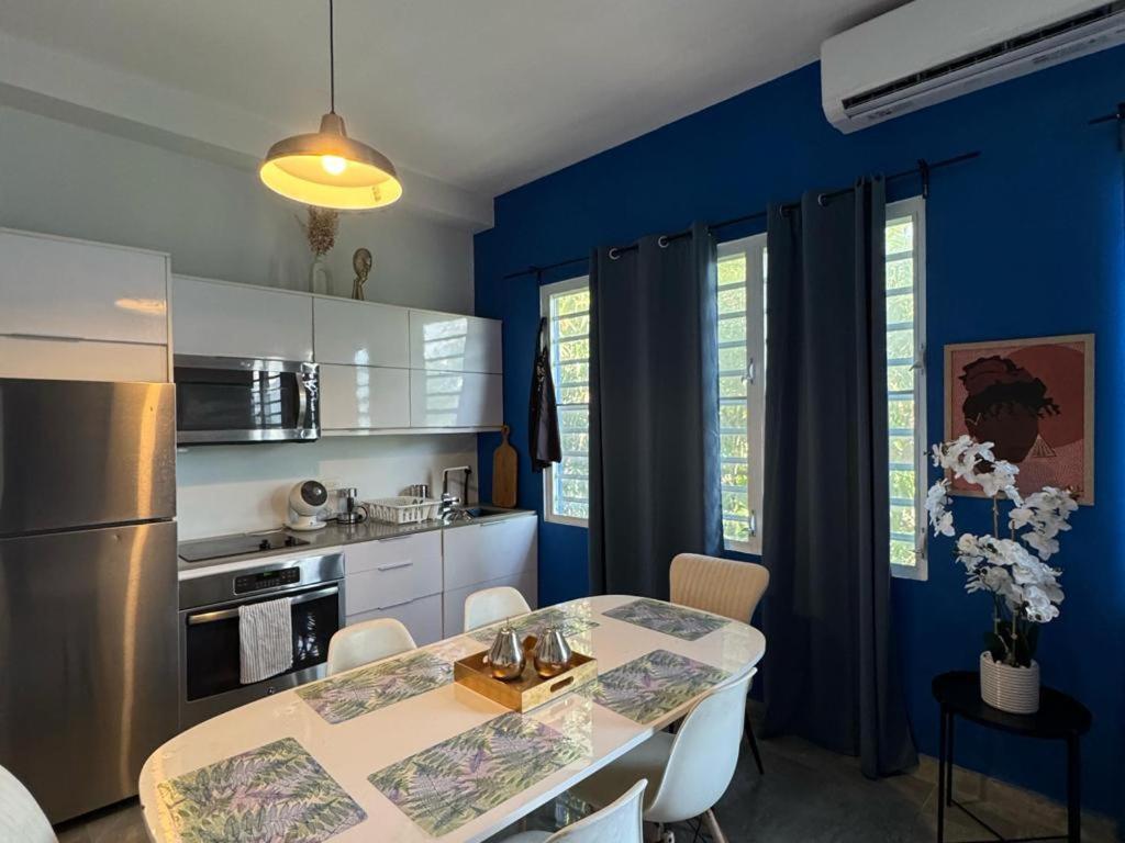 Apartment Elegant 1-br Penthouse In Condado! San Juan