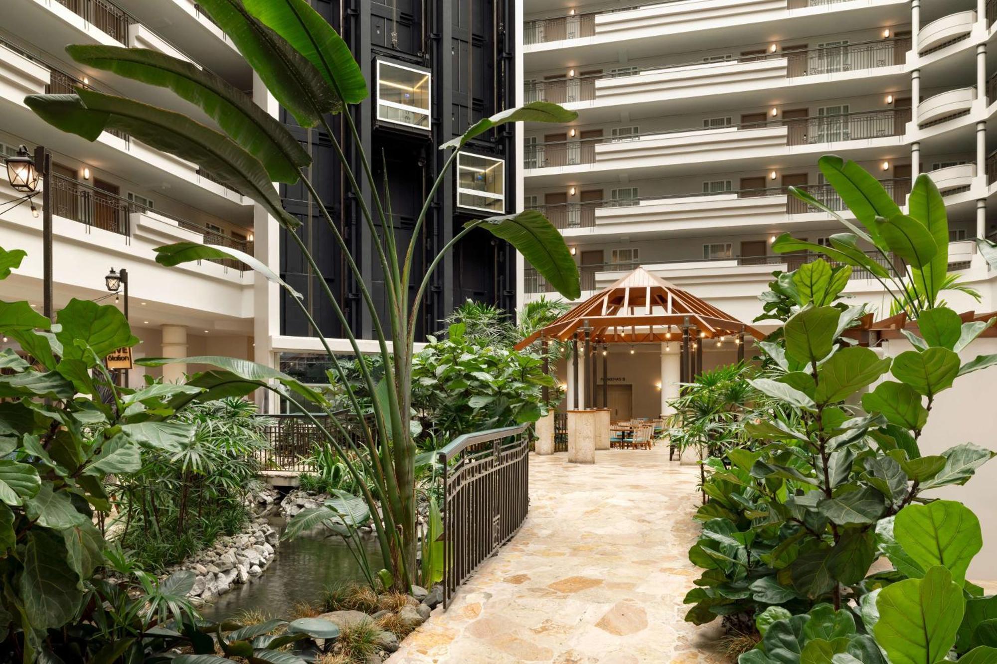 Embassy By Hilton - & Casino San Juan