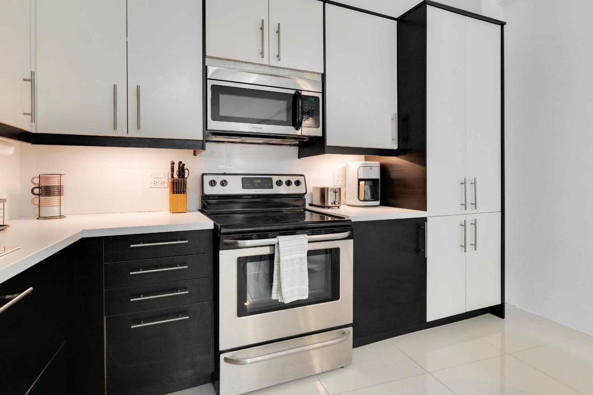 Charming Osj Hideaway - Terrace & Full Kitchen Apartment San Juan