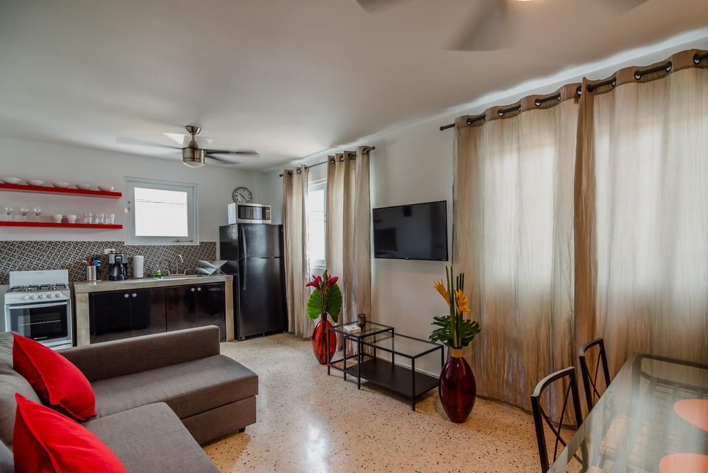 Isla Verde Guest house San Juan
