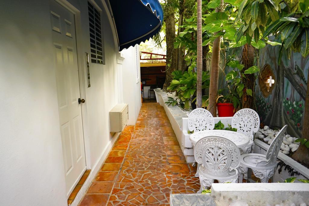 At Wind Chimes Boutique Hotel San Juan