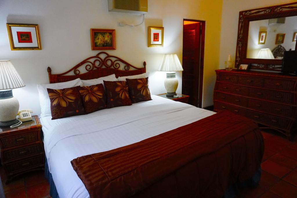 At Wind Chimes Boutique Hotel 3*