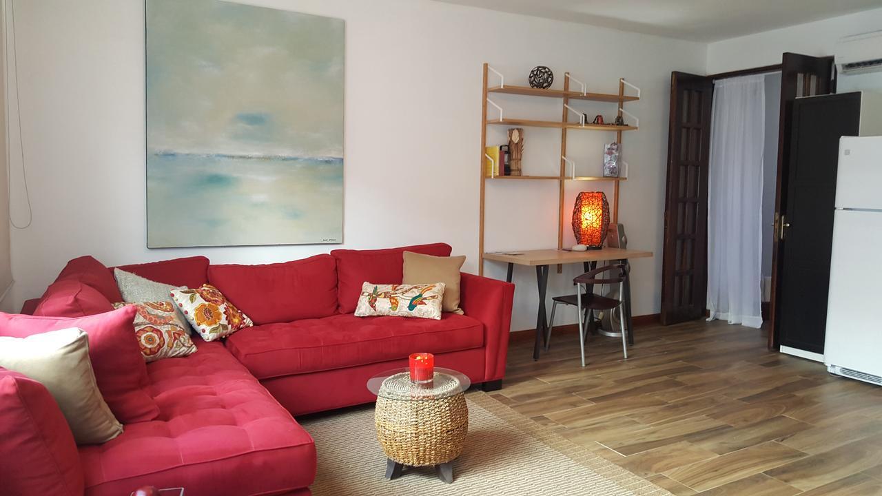 Cozybeach Large 1bdrapt 50 Steps From Atlantic Ocean Private Street Between Ocean Park & Isla 5 Mins From Airport * San Juan