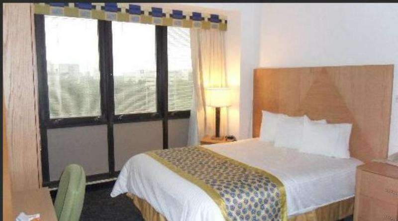 Howard Johnson By Wyndham Centro Cardiovascular 3*
