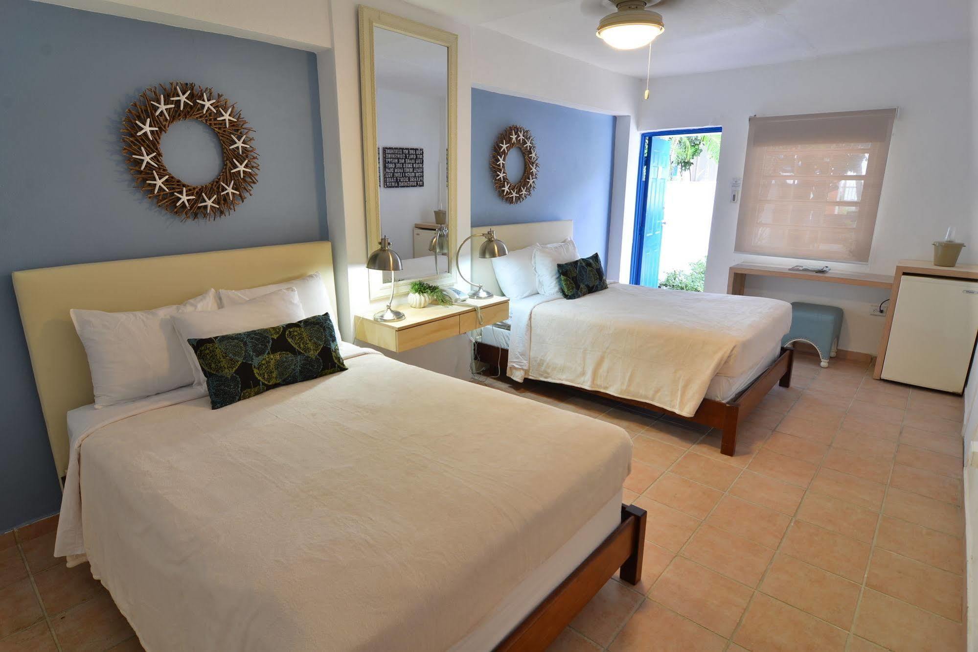 Hotel Tres Palmas
