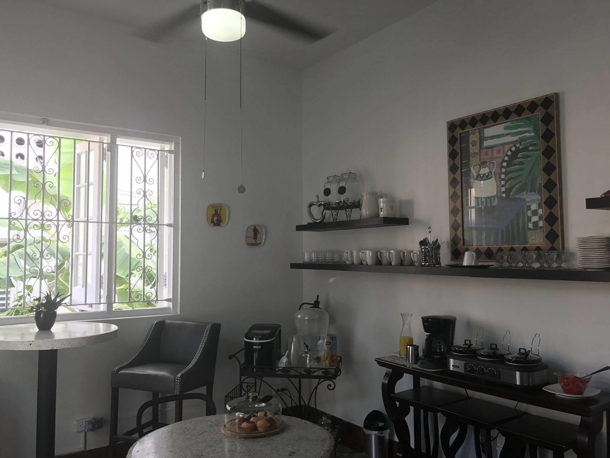 Bed & Breakfast Casa Isabel 3*