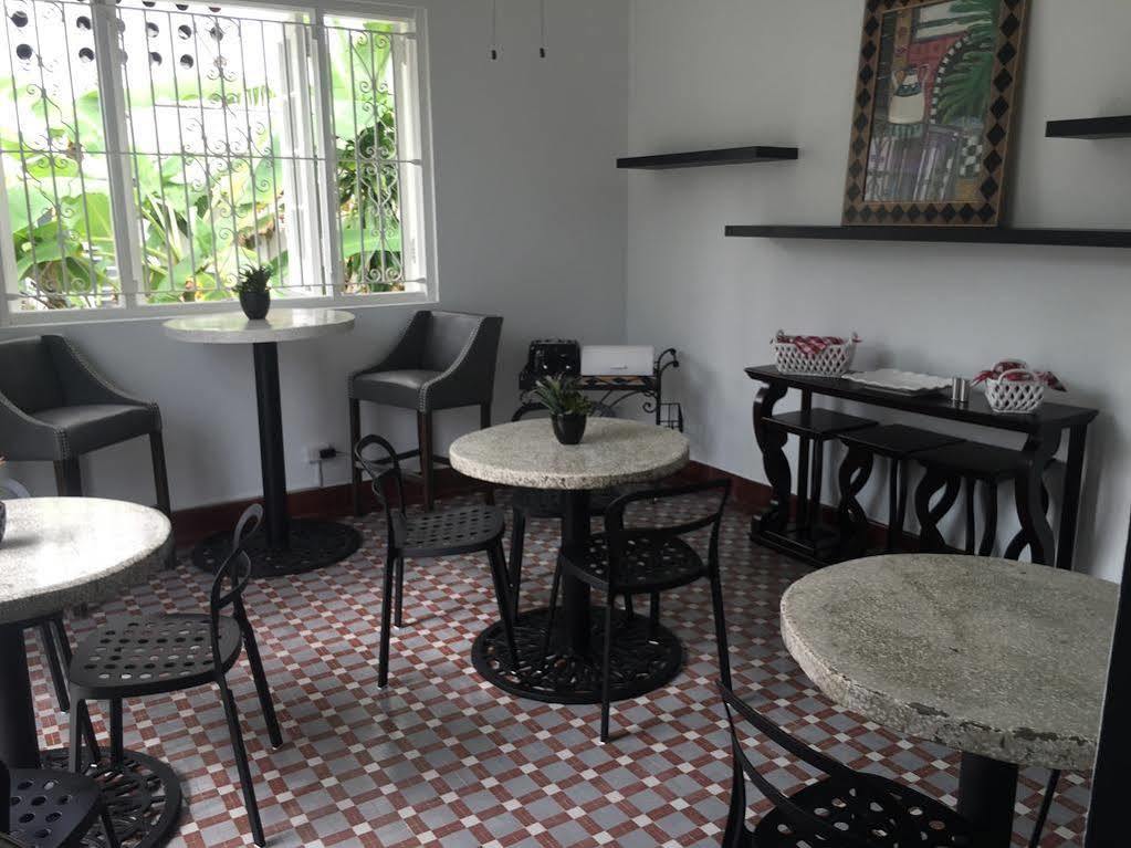 Bed & Breakfast Casa Isabel 3*