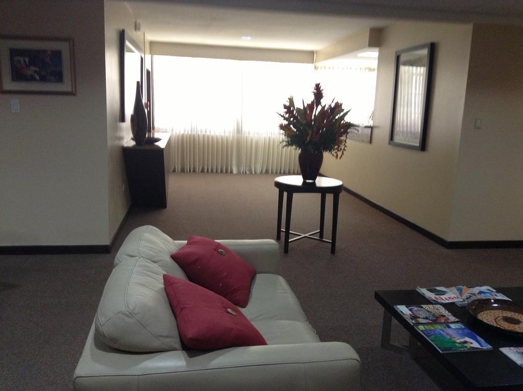 Hotel S.j.
