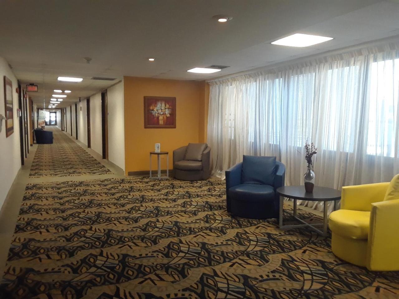 Howard Johnson By Wyndham Centro Cardiovascular