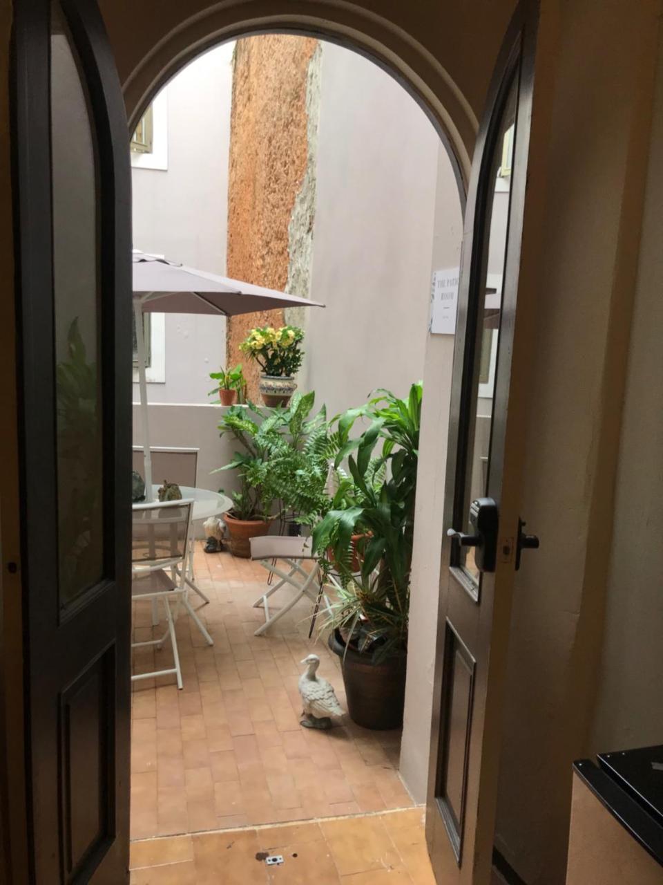 Apartment ★ Gorgeous Patio At Casa Of Essence Located In ♥ Of Old ★