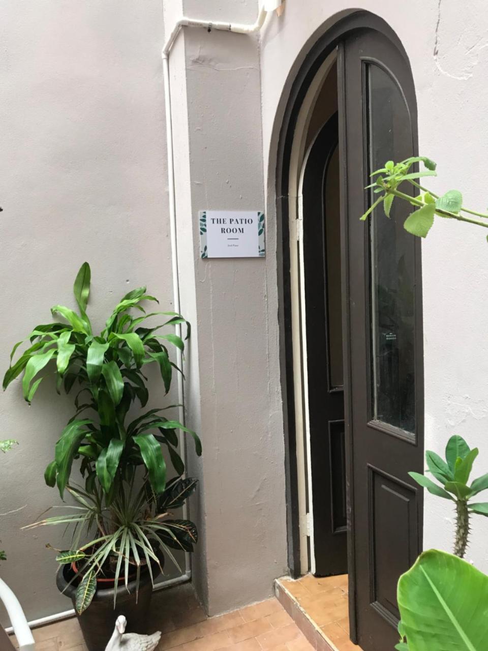 ★ Gorgeous Patio At Casa Of Essence Located In ♥ Of Old ★ Apartment *