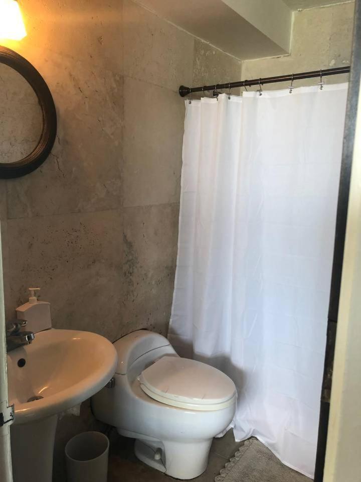Condado Del Mar, 1479 Ashford Avenue