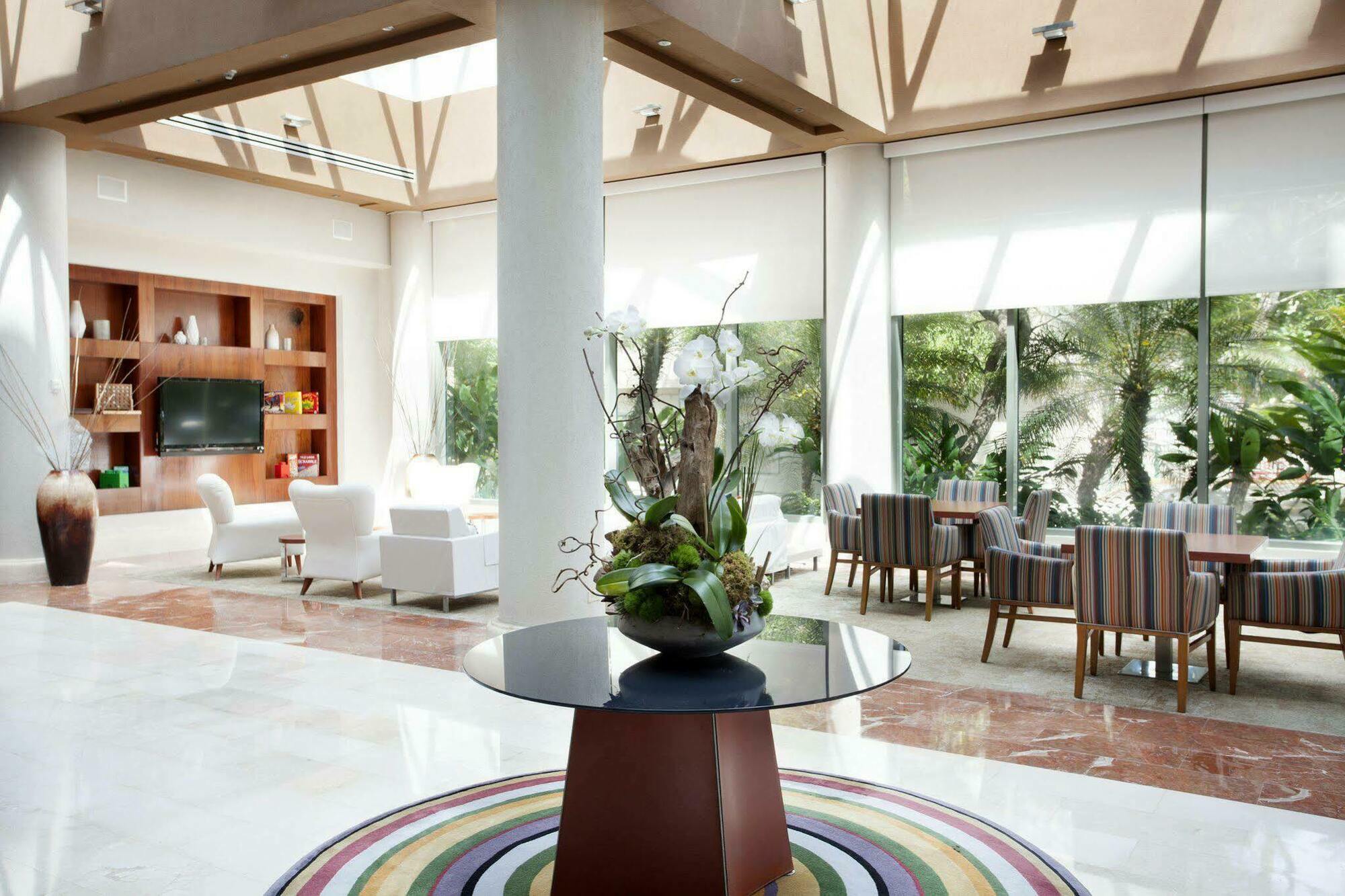 Doubletree By Hilton 4*