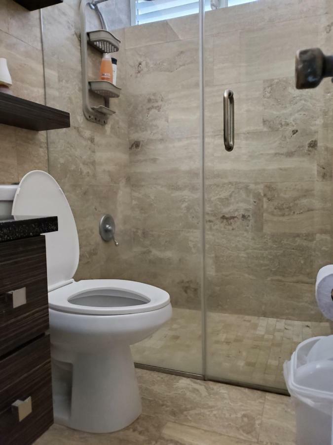 Beach Front Apt 5 At Isla Verde Tower Apartment