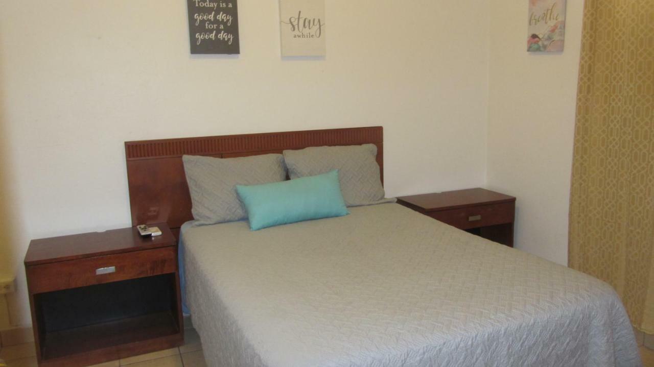 Guest house Henry's