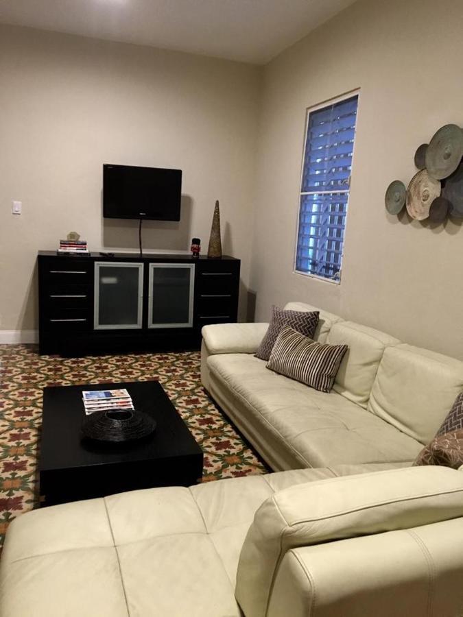 Calle Hollanda 3 Bedroom * San Juan