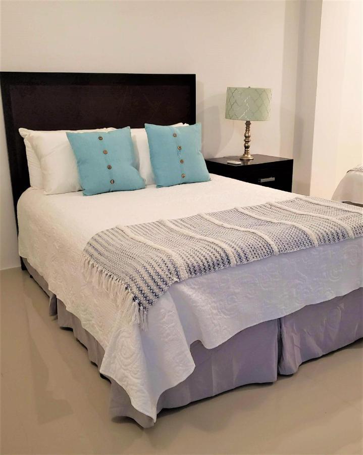 Apartment Kasa The Lofts Of Old 202 Huge 2 Bed 2 Bath For 6 Interior Terrace