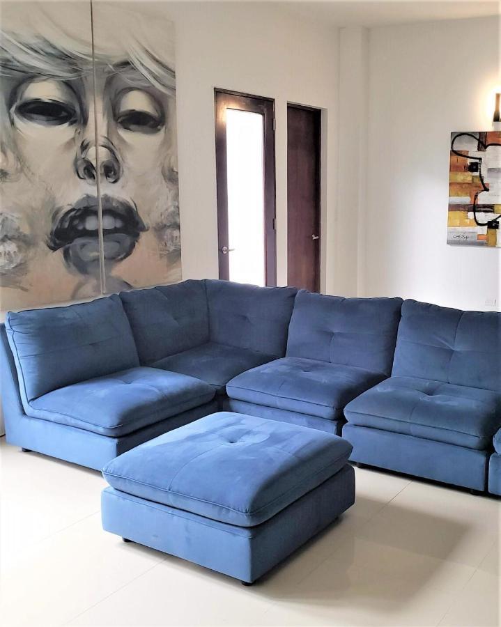 Kasa The Lofts Of Old 202 Huge 2 Bed 2 Bath For 6 Interior Terrace Apartment *