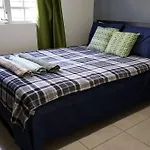 Comfy Apartment Close To The Beach!