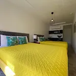 Hotel Nest
