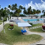 Hobie Oceanfront Apartment At Isla Verde