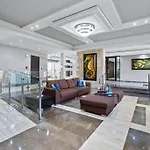 Luxury Beachfront Condo With Pool And Beachview Balcony