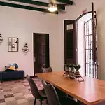Art Inspired Apt Besides Governors Mansion In Osj - Fort Apt 11