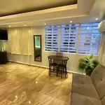 Isla Verde Tower Apts