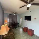 Casa Laguna Unit 6, Spacious 3Br Near Beach And Restuarants