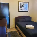 Del Valle Central Casa Near Trendy Calle Loiza- One Bedroom With Queen