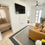 Zen 2Br Near Beaches And Attractions