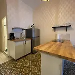 Chic And Classic Apartment In Santurce Apt 1