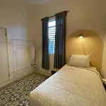 Chic And Classic Apartment In Santurce Apt 1