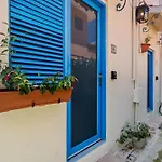 Artistic One-Bedroom Garden Apartment In Sj Mm9