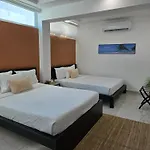 Elegant And Central Studio With Desk