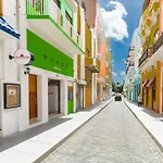 Modern 2-Bedroom Apartment In Historic Old San Juan