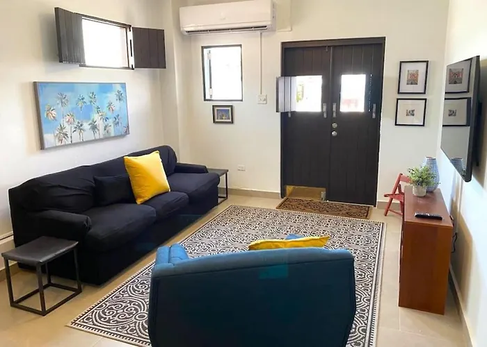 Kasa Charming Luna 2 Bedroom
