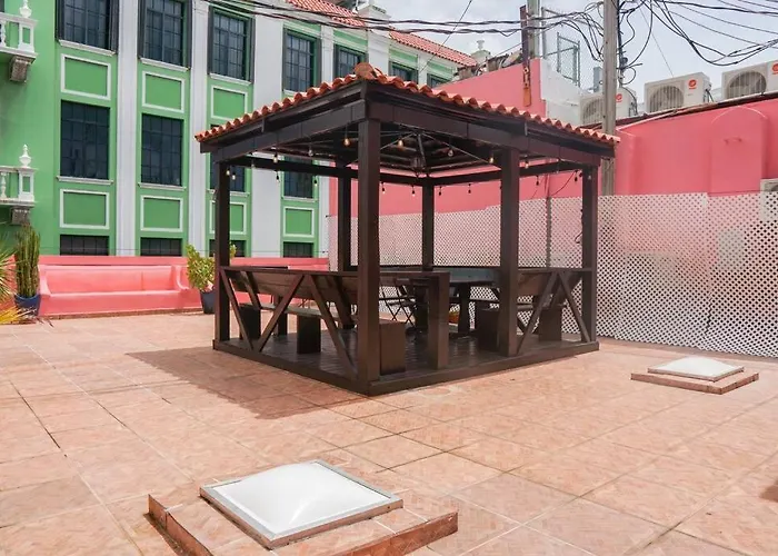 Rustic Peaceful Apt In Old San Juan For Group