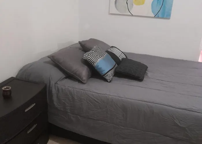 Hermoso Apartamento Frente Aeropuerto De Isla Verde