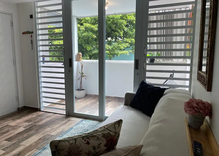 Castillo Del Parque Stylish 2Bed Calle Loiza Apartment