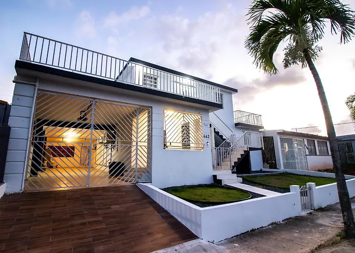 Entire Vacation Home In San Juan - Fits 10