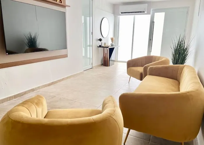 Relaxing Apt Near Sju Airport And Beaches 5 Min Drive