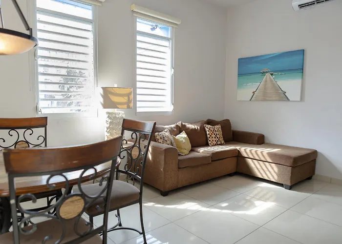 102-Charming Renovated Apartment In The City Near The Beach With Free Parking