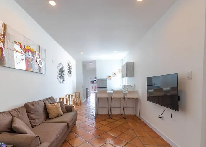 Modern 4-Bedroom Penthouse In Historic Old San Juan