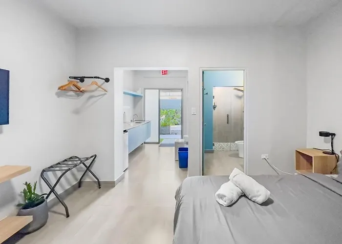 Aquabella 3 Coastal Comfort In Isla Verde