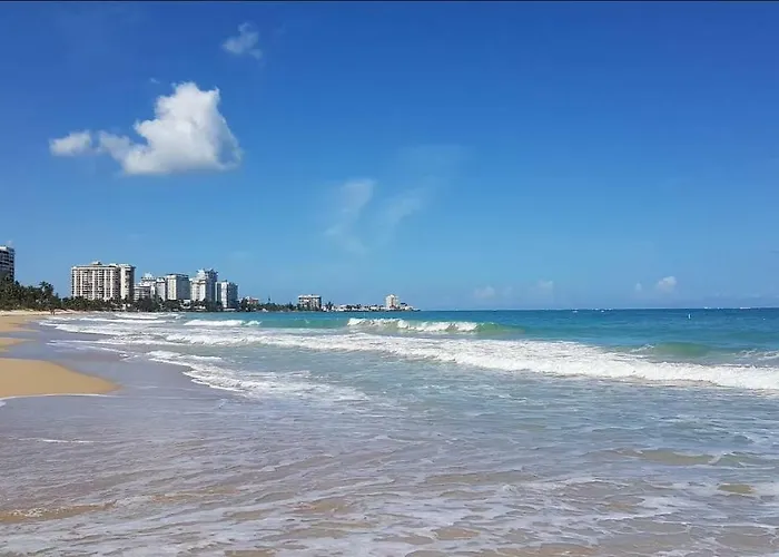 Beach Front Apt Isla Verde Ave