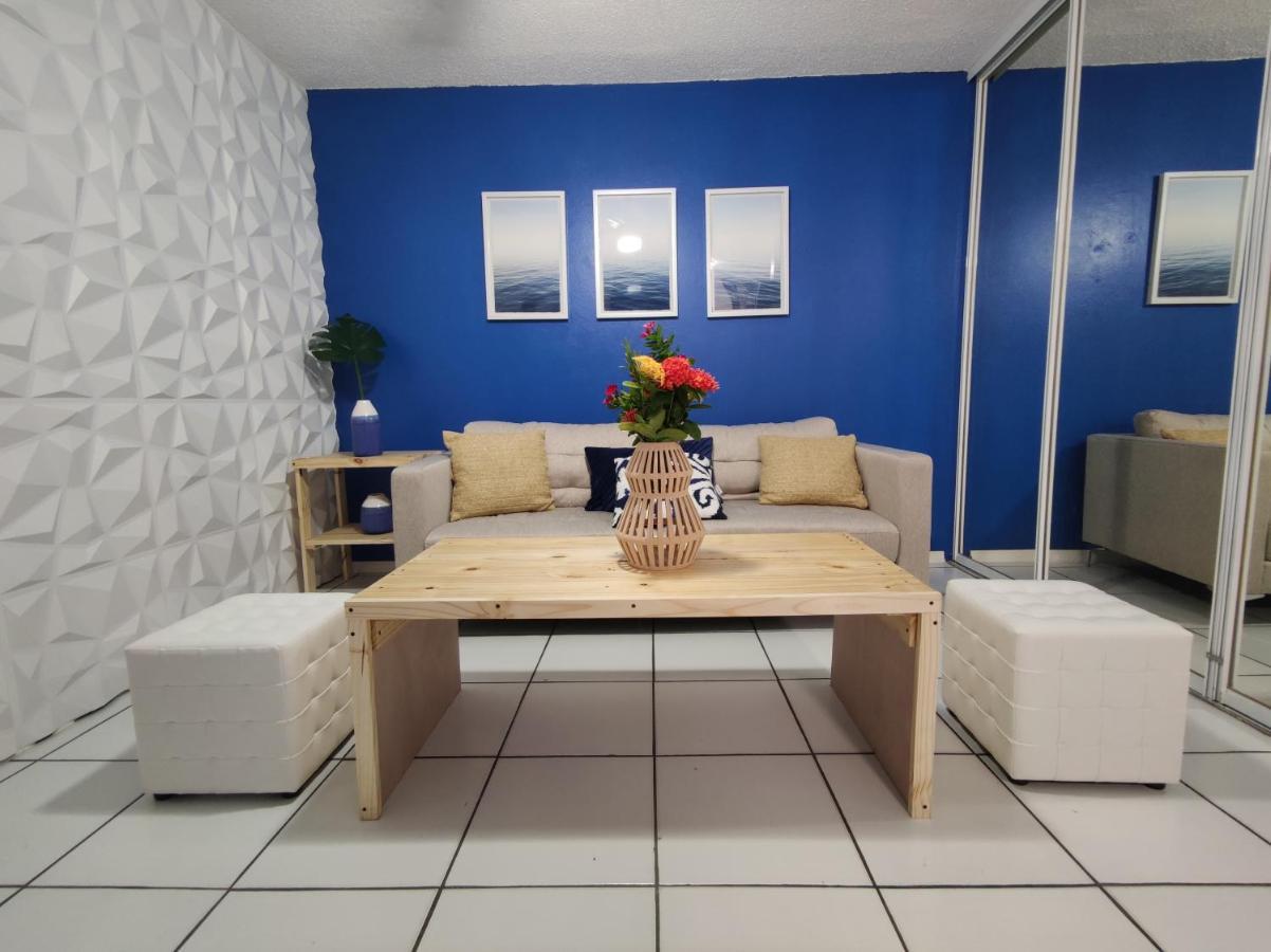 Ocean View Building + Pool, Next To Intercontinental . Best Location Isla Verde Beach *