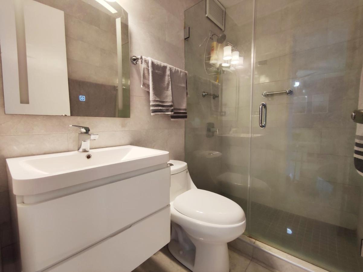 Ocean View Building + Pool, Next To Intercontinental . Best Location Isla Verde Beach San Juan
